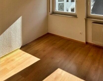 Helle 3-Zimmer-Wohnung direkt im Ortskern von Östringen!