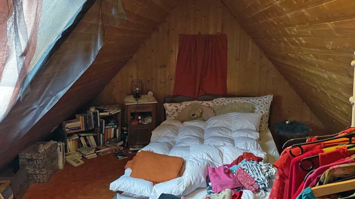 Schlafzimmer DG