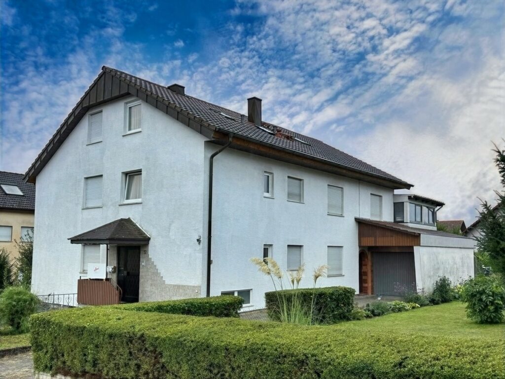 Straßenansicht