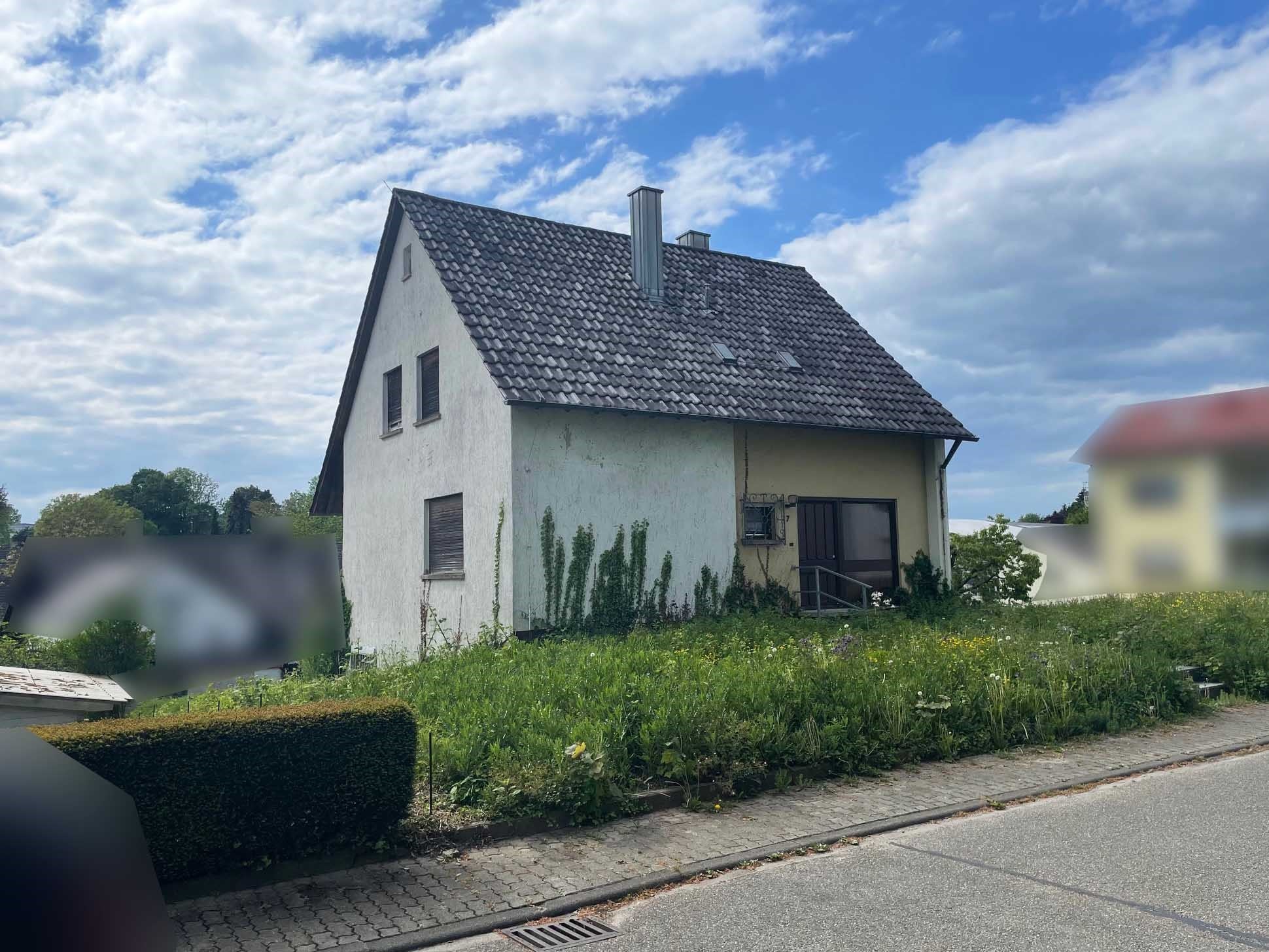 Straßenansicht