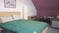 Schlafzimmer DG