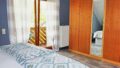 Schlafzimmer DG