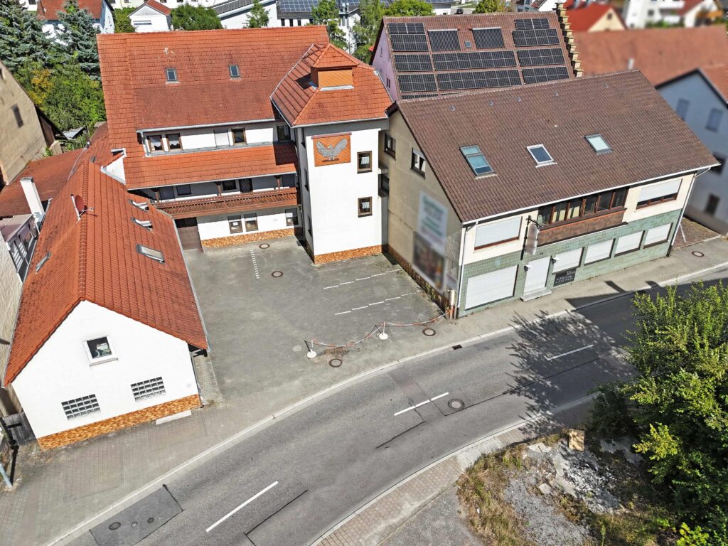 Drohnenansicht frontal