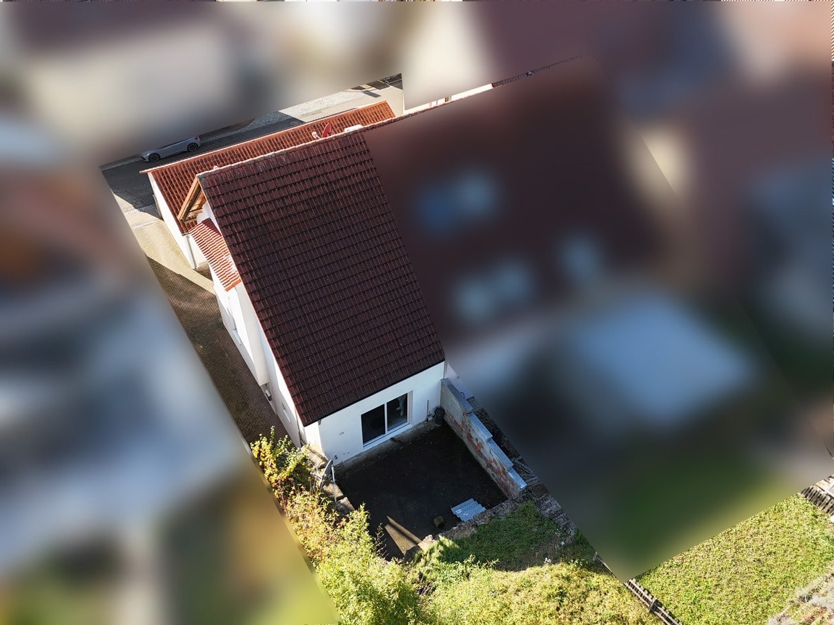 Rückansicht mit Garten