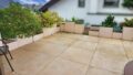 Terrasse über der Garage
