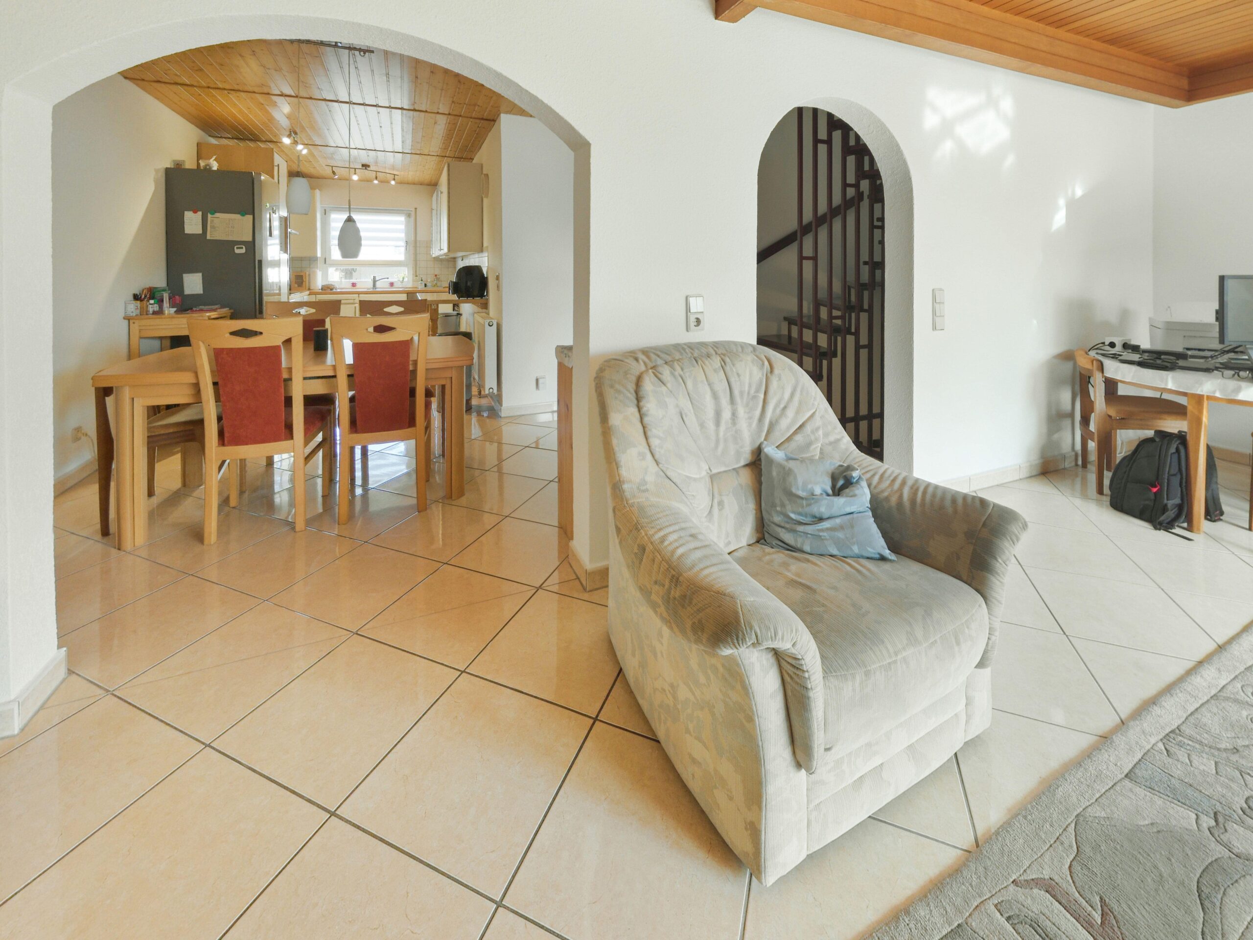 Blick zum Essbereich EG