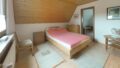 Schlafzimmer OG
