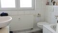 Bad, Wohnung im OG