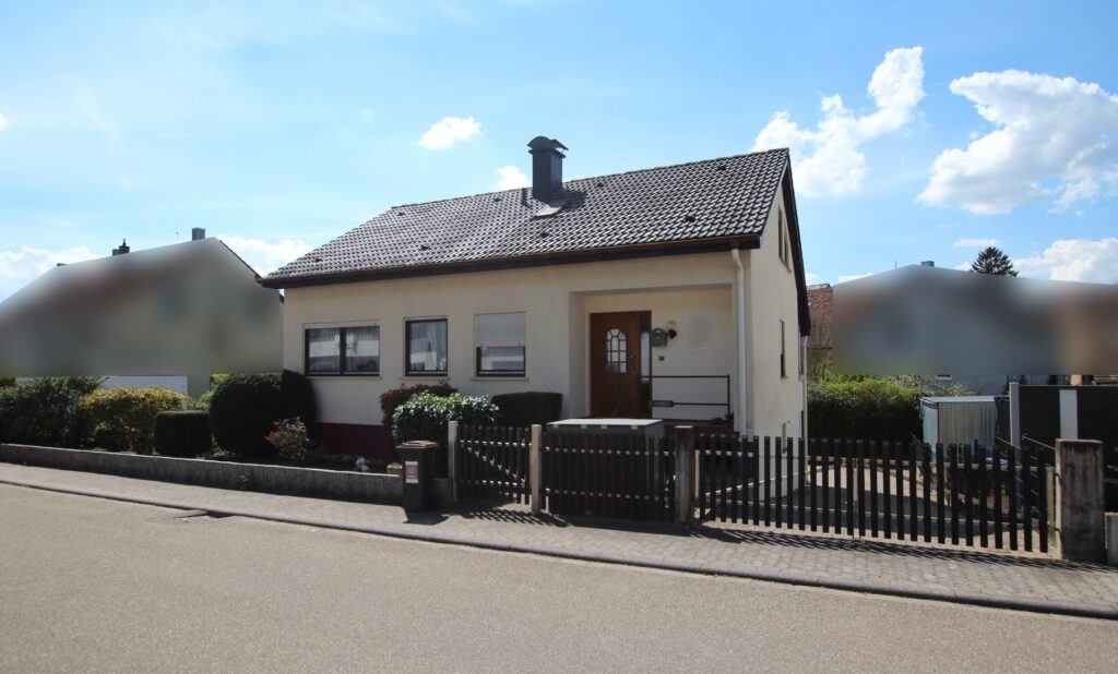 Straßenansicht
