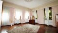 Wohnzimmer der Wohnung im OG rechts