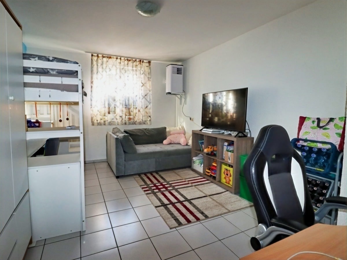 Kinderzimmer EG