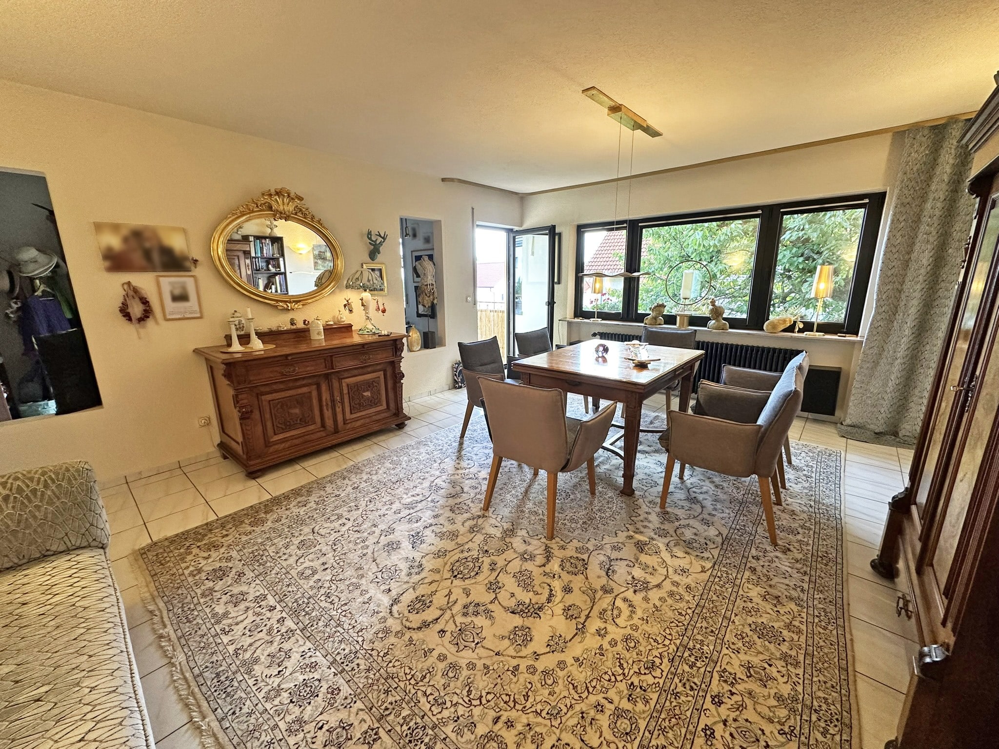 Essbereich/ Wohnzimmer