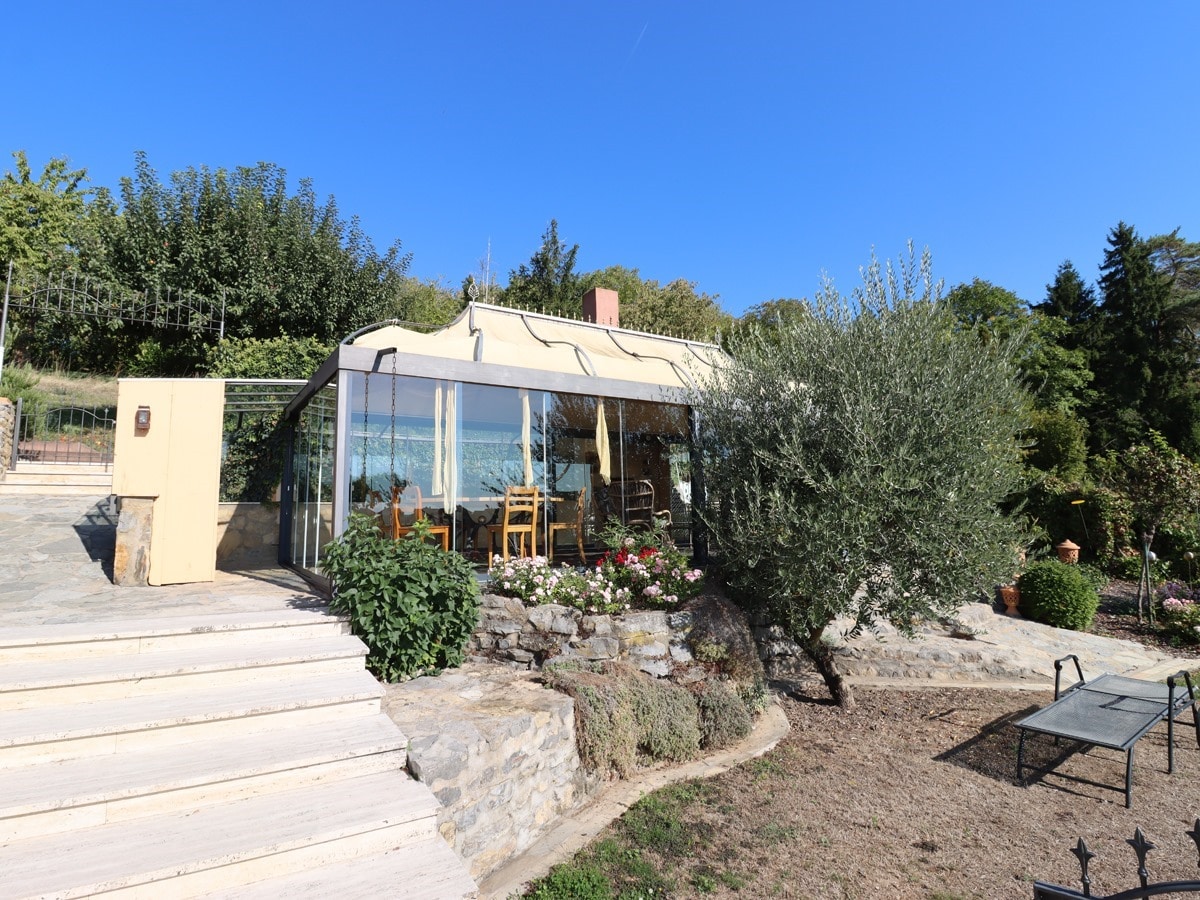 Blick auf den Pavillon